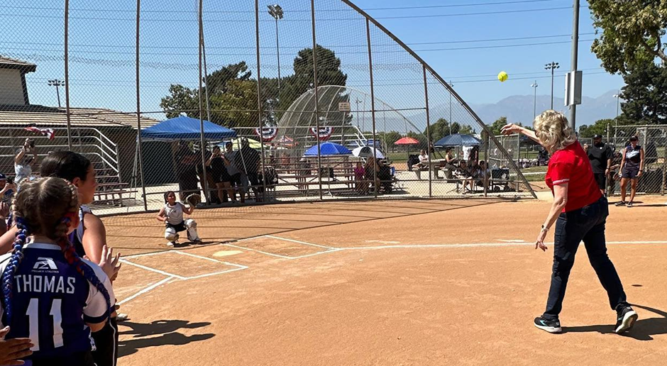 Chino Hills Girls Softball - One of these girls wore the wrong pants but  made up for it with some great plays! 😂 Post your Player of the Game in  the comments! 🖤❤️🥎👊🏻🥇