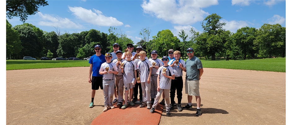 Intermediate Bob's Main Street Auto Tigers took 2nd place