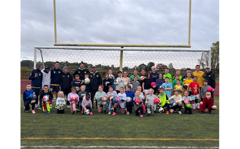 WA Boys Prep Soccer Goalie Clinic and athletes