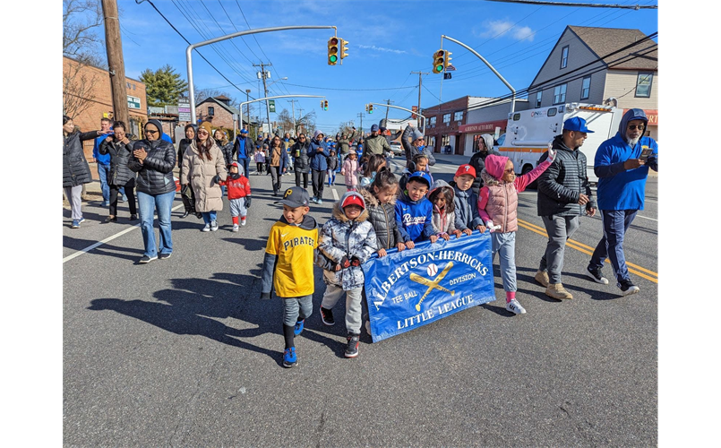 AHLL PARADE IS SATURDAY, APRIL 18!!!!