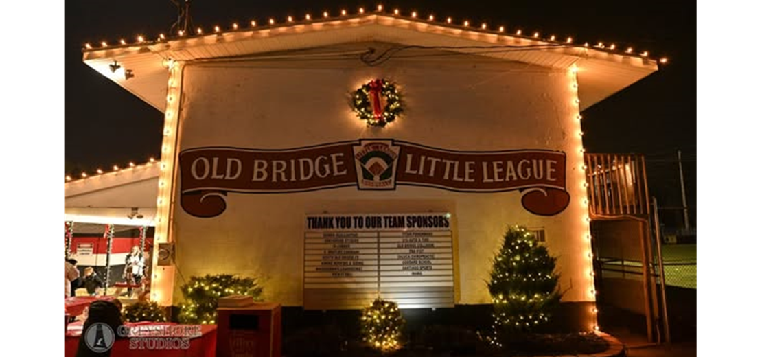 OBLL All Lit Up For Winter